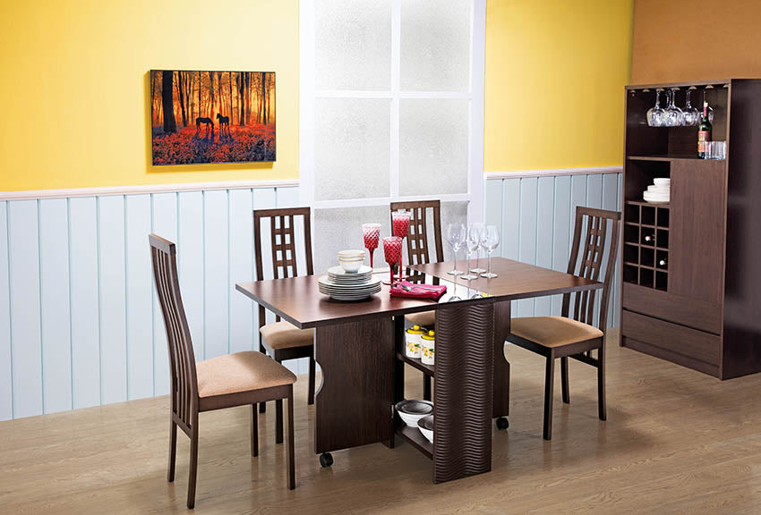 5 Reasons Why a 4-Seater Dining Table Is An Essential Part of Home Decor