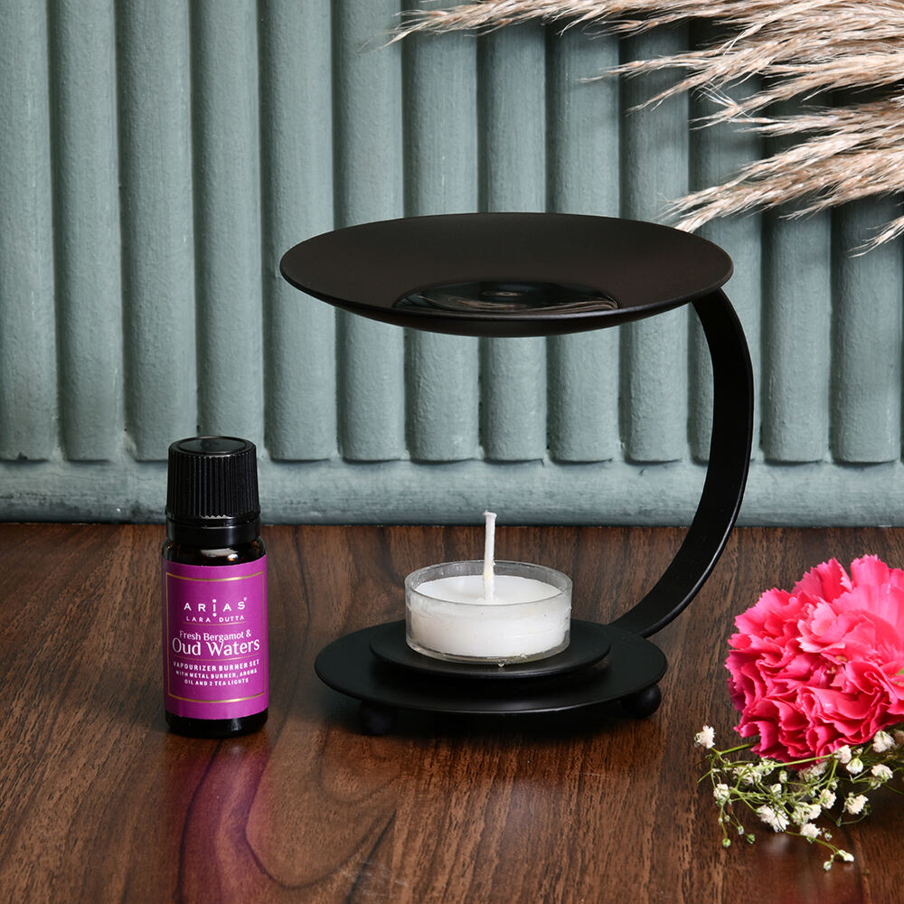 Nilkamal Arias by Lara Dutta Fresh Bergamot and Oud Water Aroma Diffuser Set (Black)