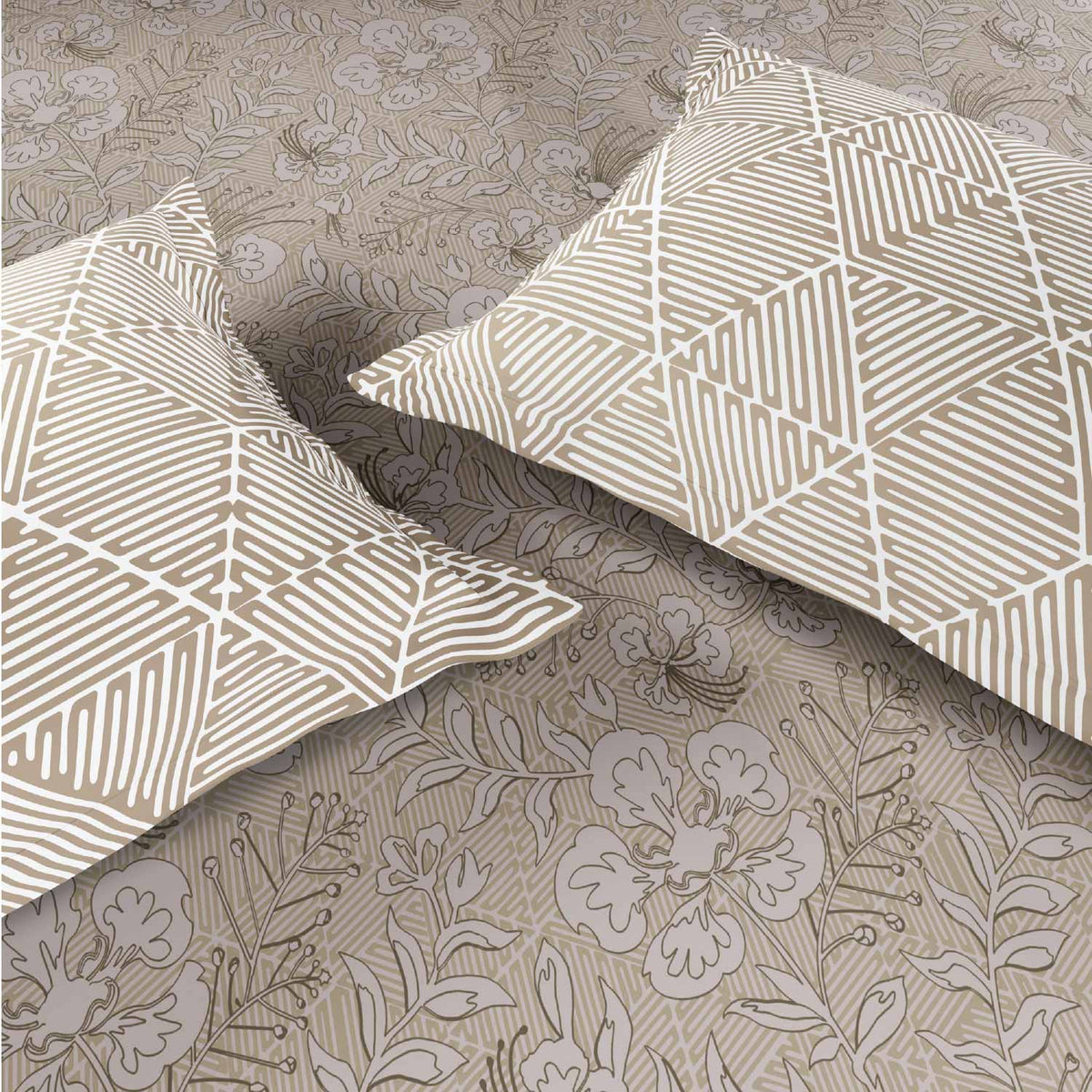 Spaces Fiora 100% Cotton 144 TC Percale Fioral Large Bedsheet with 2 Pillow Covers - 274 x 274 cm, Beige