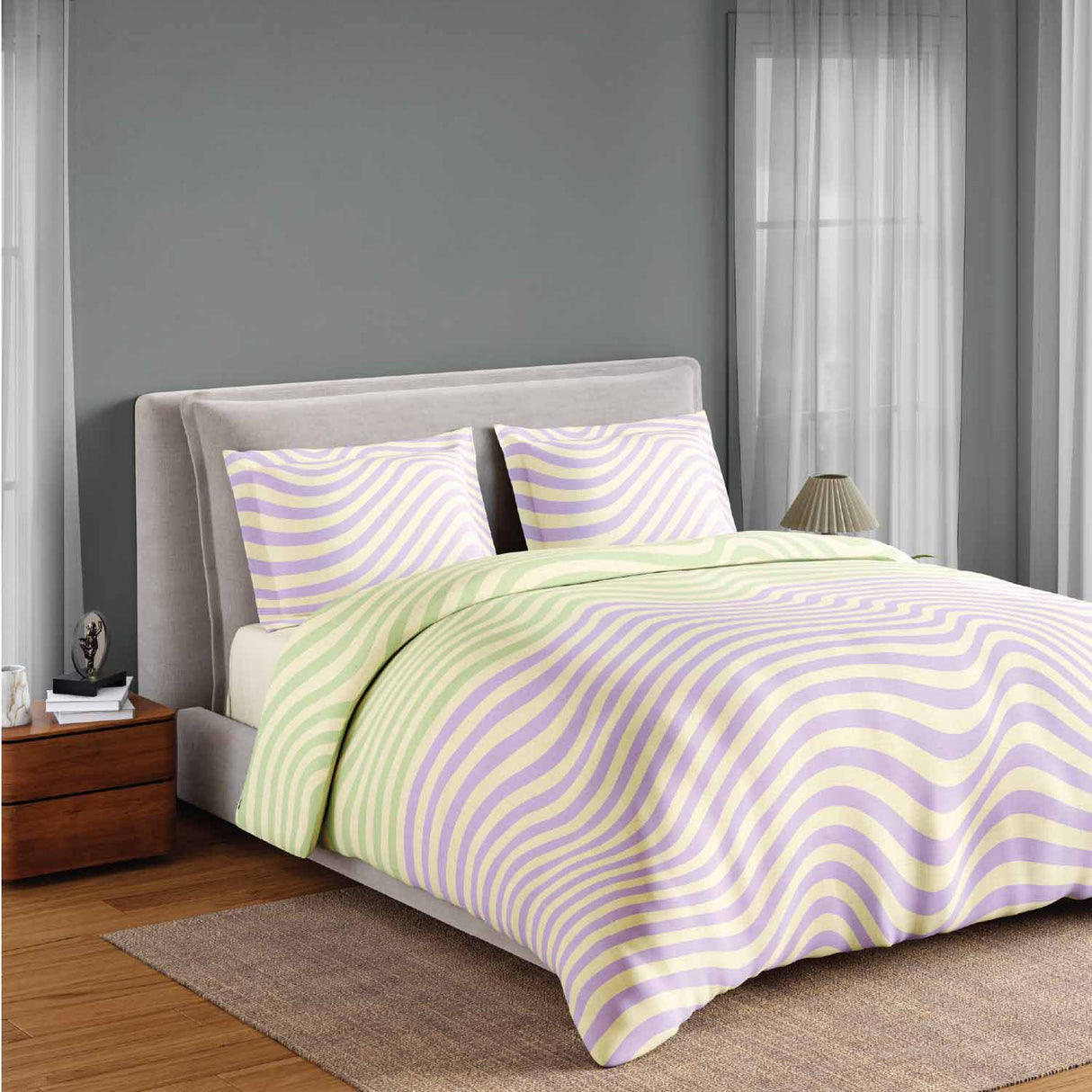 Spaces Neo Paradox 100% Cotton 152 TC Percale Geometric Large Bedsheet with 2 Pillow Covers - 274 x 274 cm, Light Green