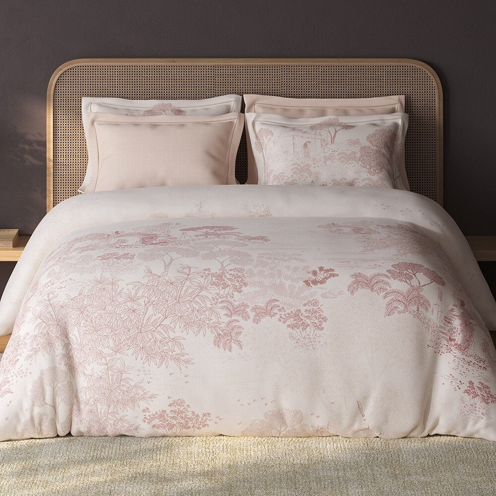 Spaces Sierra Floral 100% Hygro Cotton 210 TC Large Bedsheet with 4 Pillow Covers - 108 x 108 Inches, Light Blush
