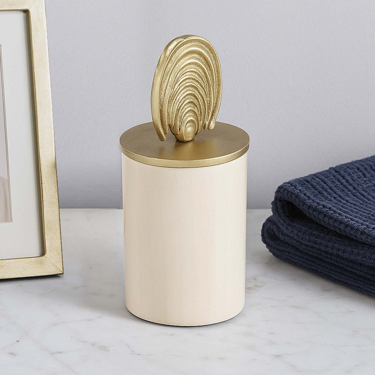 Cannister with Arch Lid Large- Cream and Gold