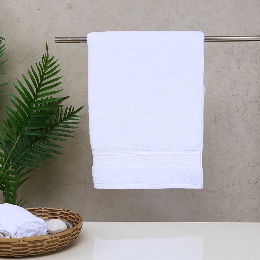 Nilkamal Solid 480 Gsm Cotton Bath Towel 75 X 150 Cm White