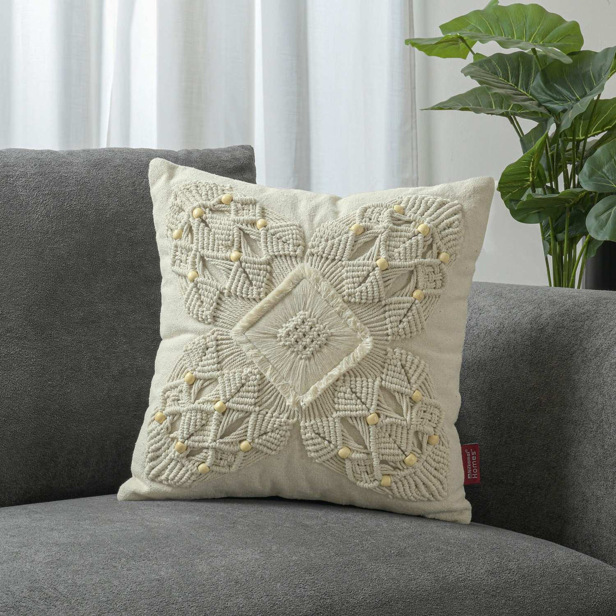 Floral Beads Cotton & Polyester 16" x 16" Macrame Cushion Cover (White)