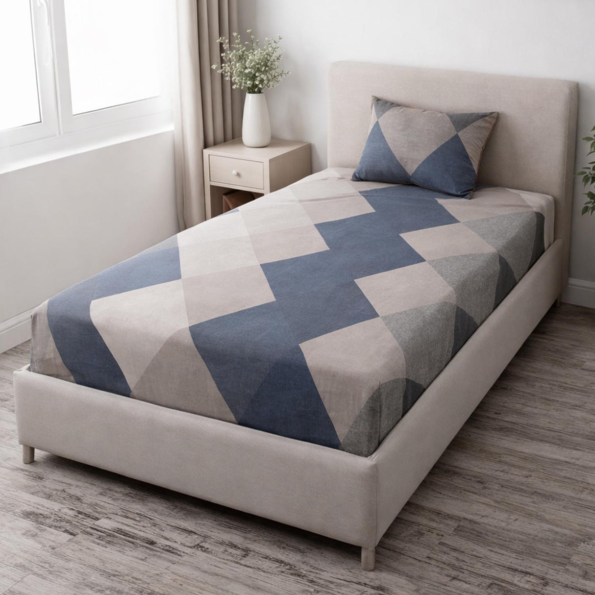 Zigzag Polyester Single Bedsheet with Pillow Cover- Multicolor