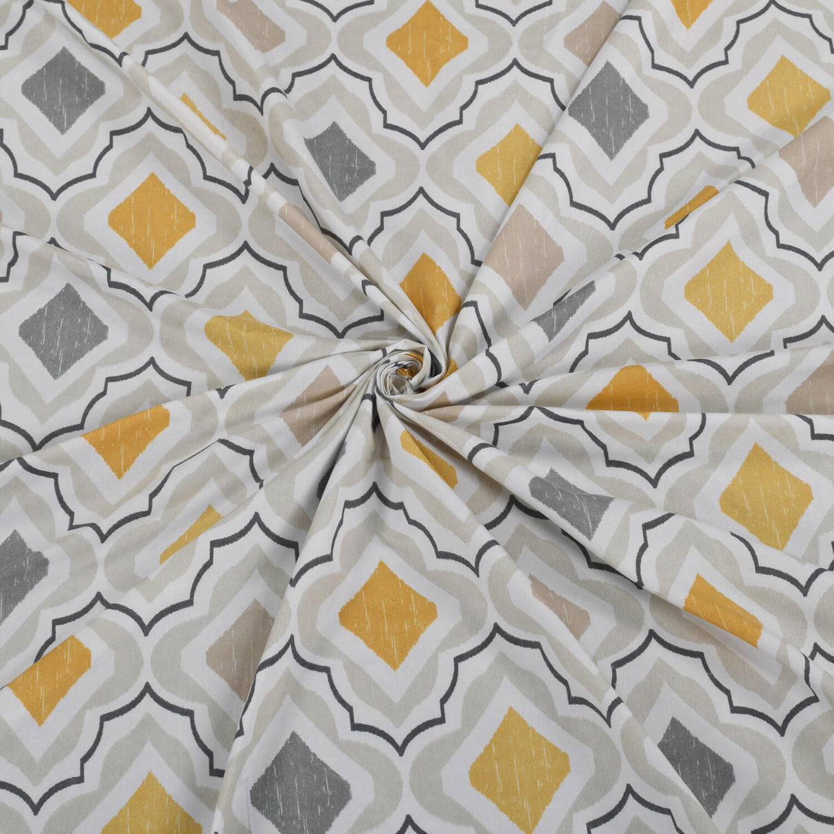 Diamond Polyester 4 Pieces Double Bedding Set (White)