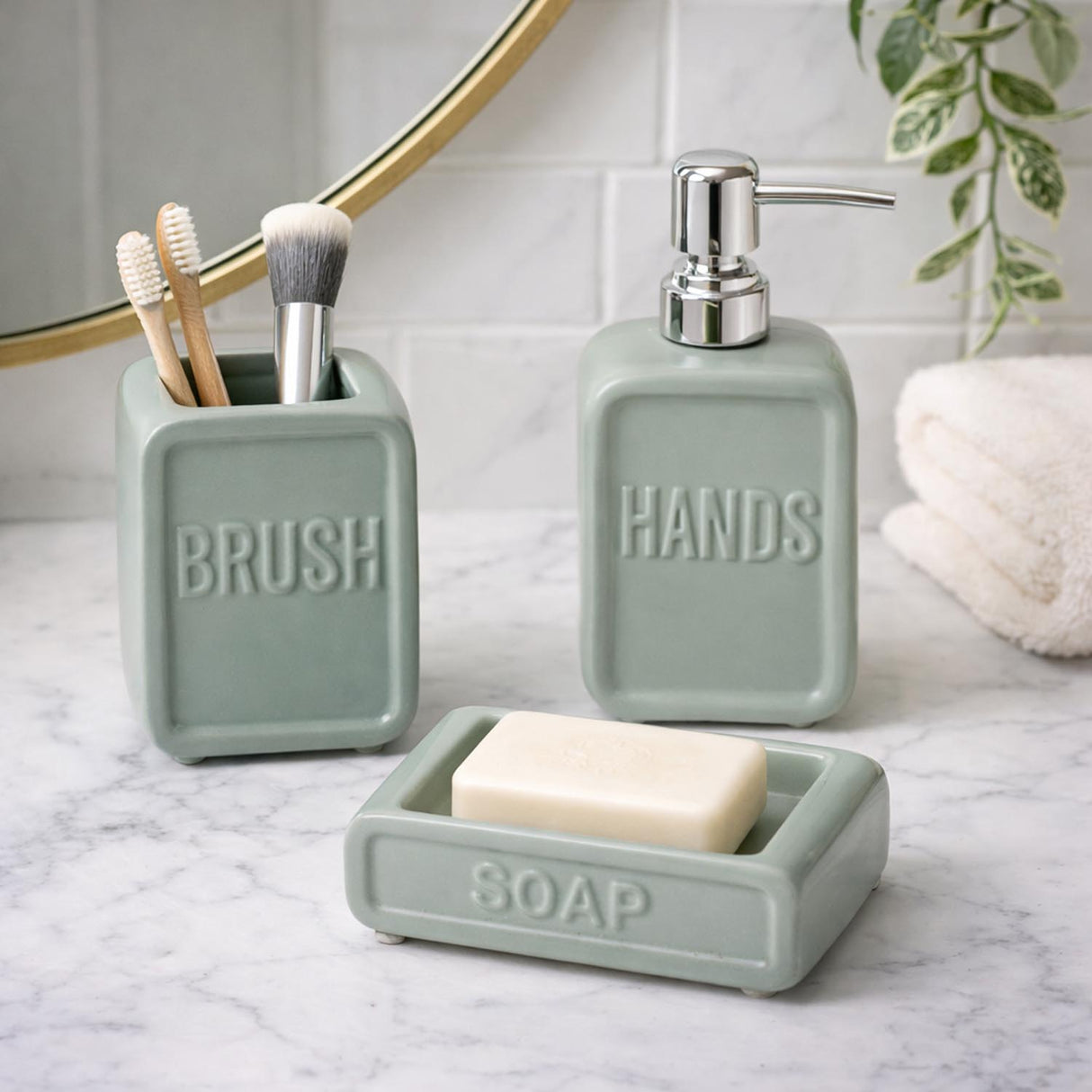 Square Stoneware Bath Accessories Set of 3- Green