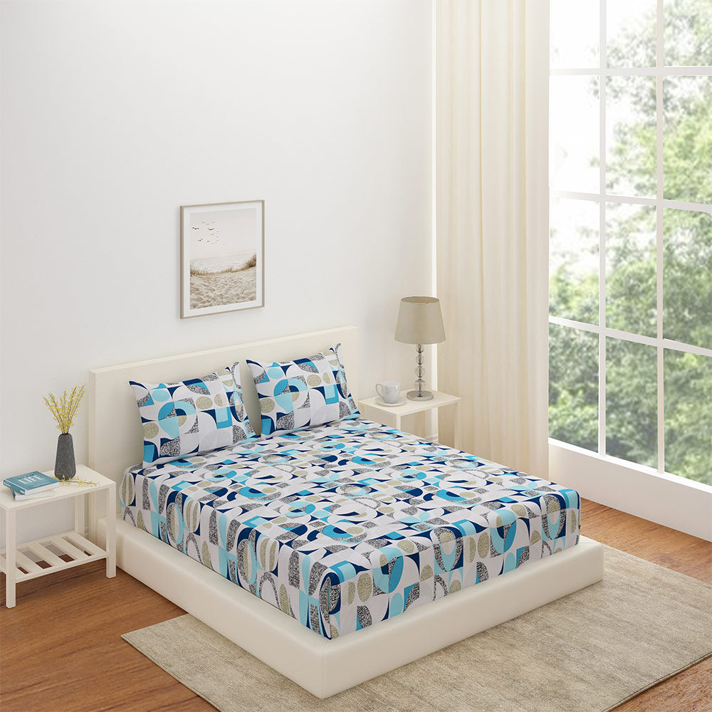 Nilkamal Geometric Polyester Double Bedsheet with 2 Pillow Covers (Seagreen)