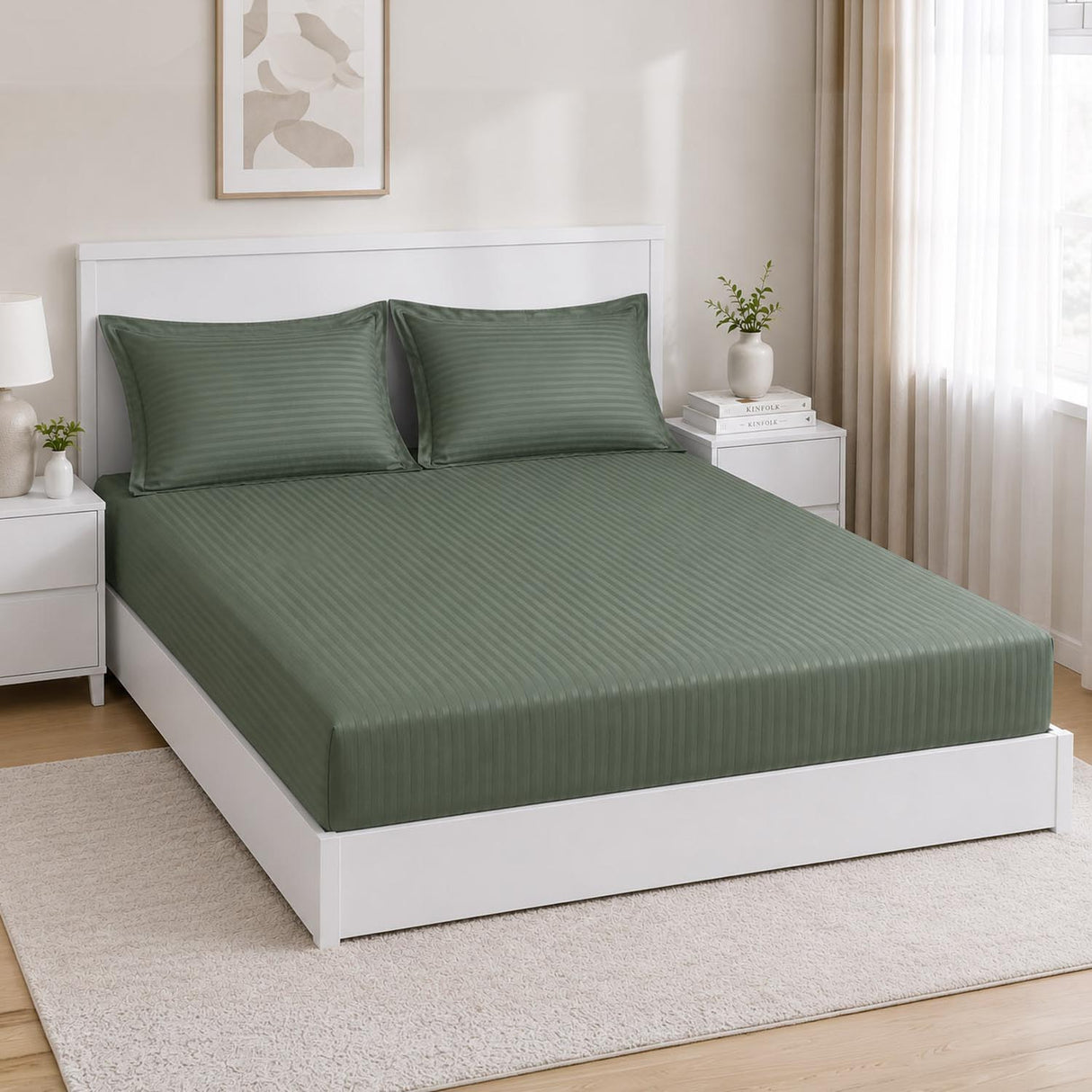 Solid Polyester Queen Bedsheet with 2 Pillow Covers- Green