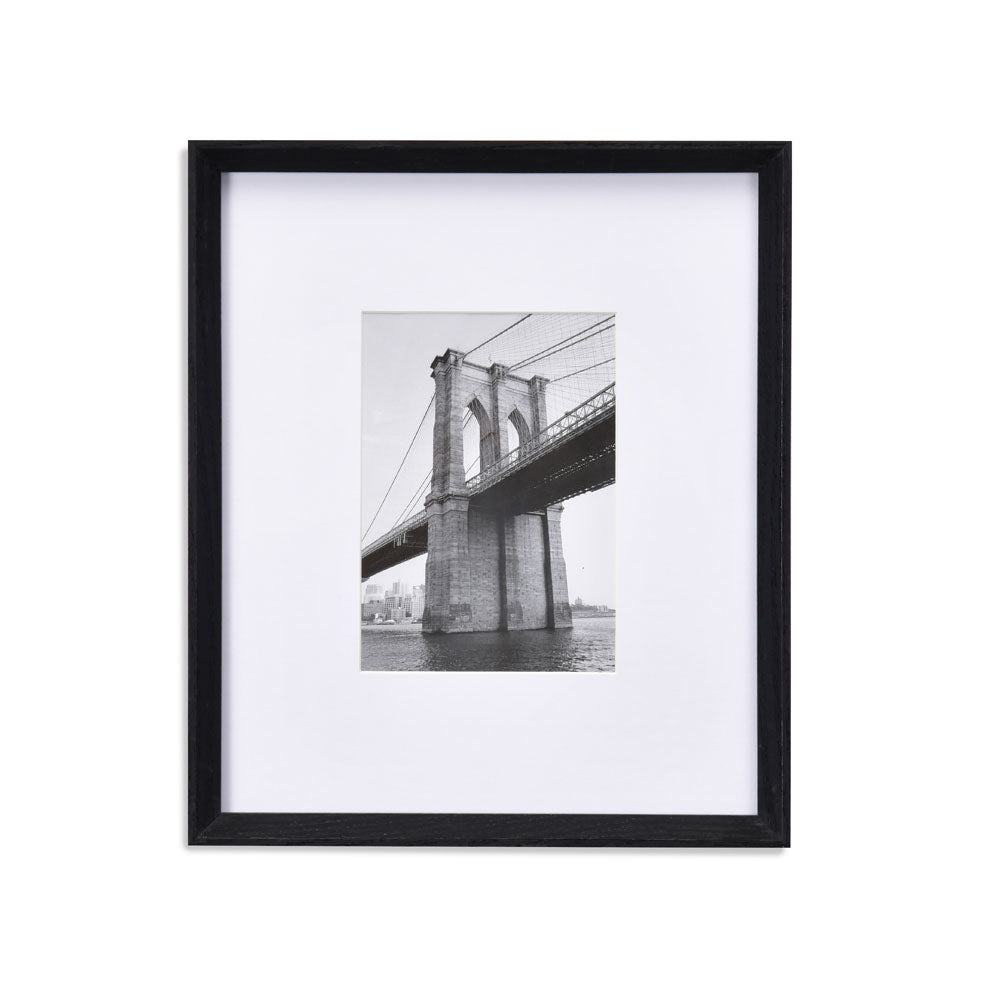 Single MDF Wall Mounted Photo Frame- Black, 5 x 7 Inch