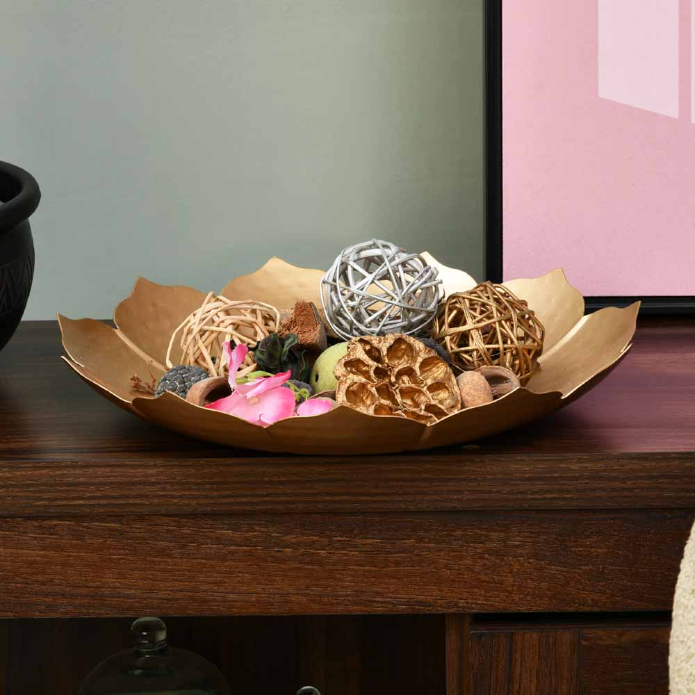 Lotus Shaped Metal Decorative Platter (Gold)
