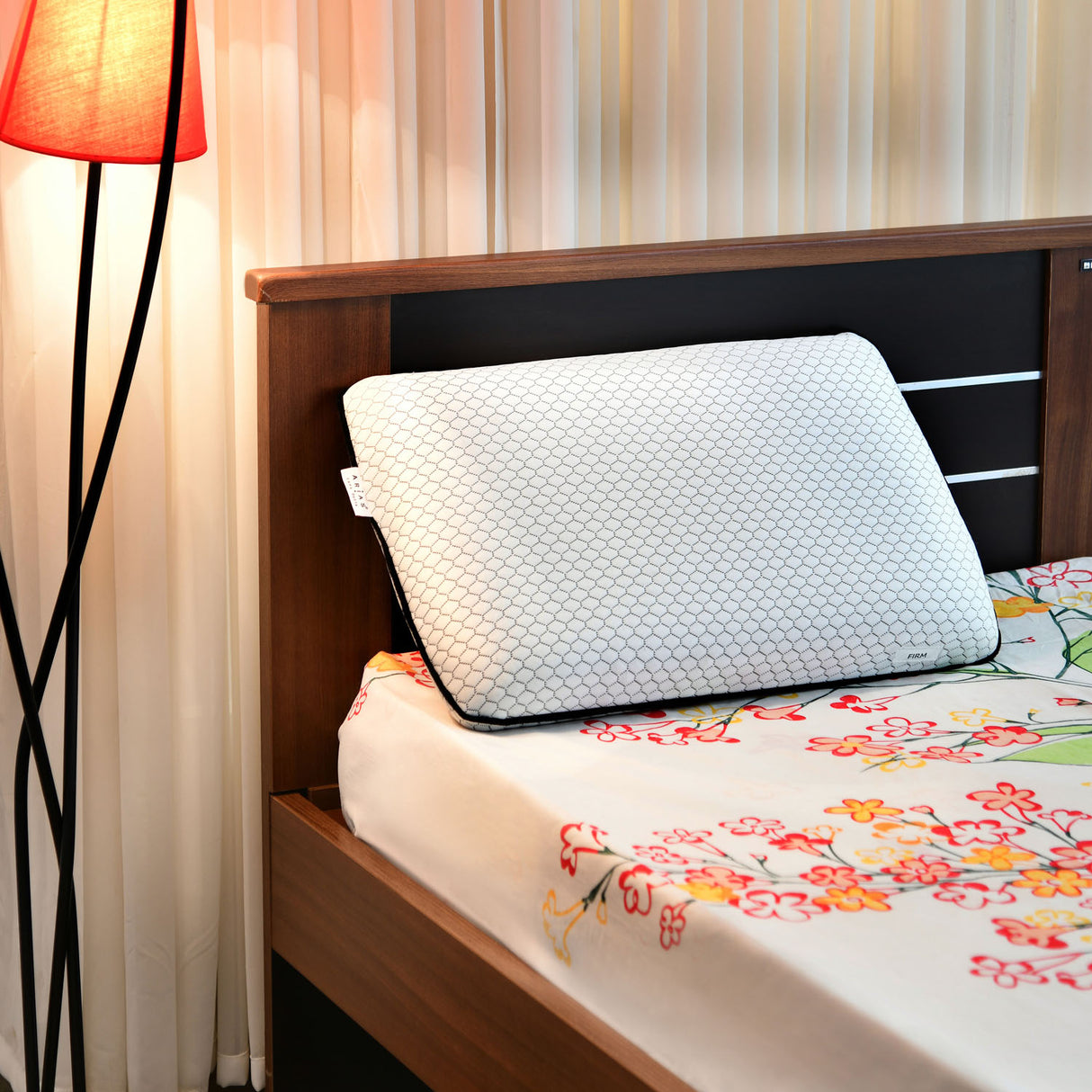 Nilkamal Arias by Lara Dutta Charcoal Hard Memory Foam Pillow (White)