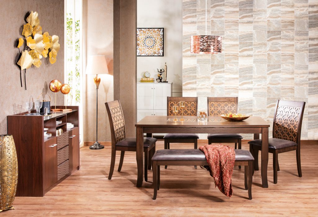 Tips to glam up your dining area with the ideal dining table