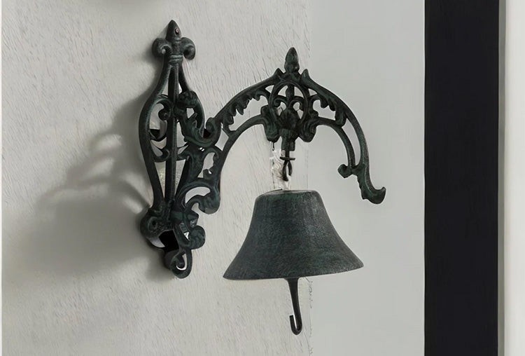 Smart Doorbells vs Traditional Doorbells: Which Is Best?