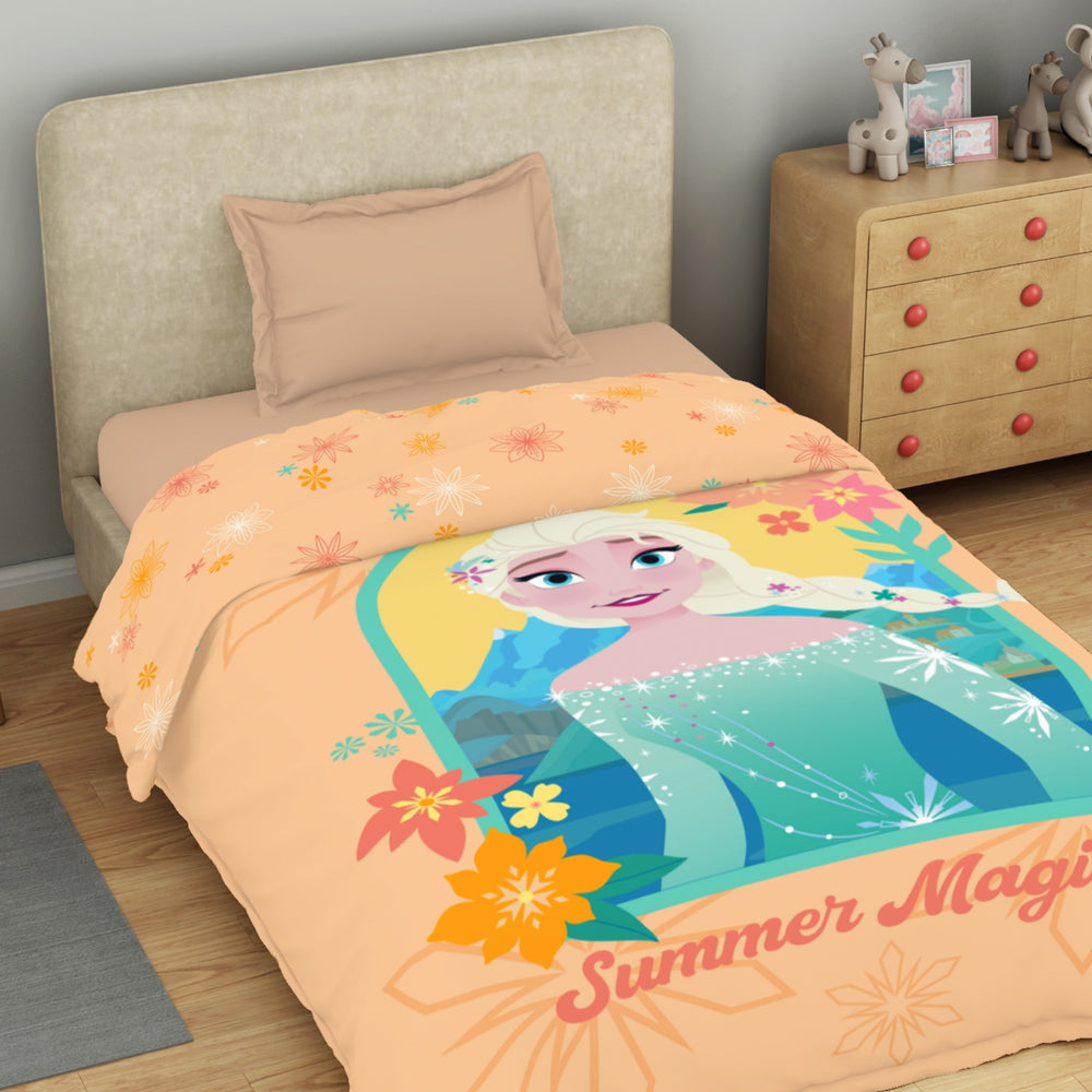 Spaces Disney Frozen 100% Cotton 132 TC Single Quilt - 152 x 228 cm, Light Orange