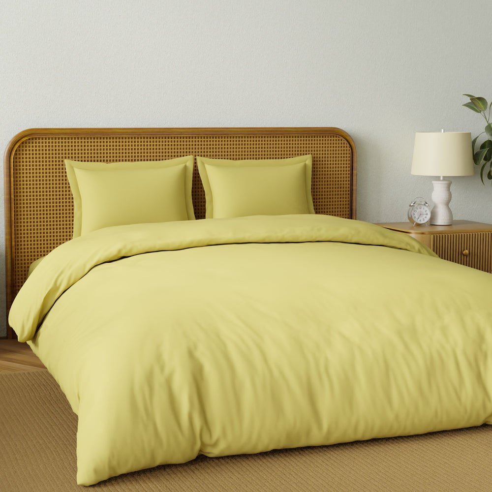 Spaces Solid 100% Cotton 144 TC Double Bedsheet with 2 Pillow Covers - 274 x 274 cm, Light Yellow