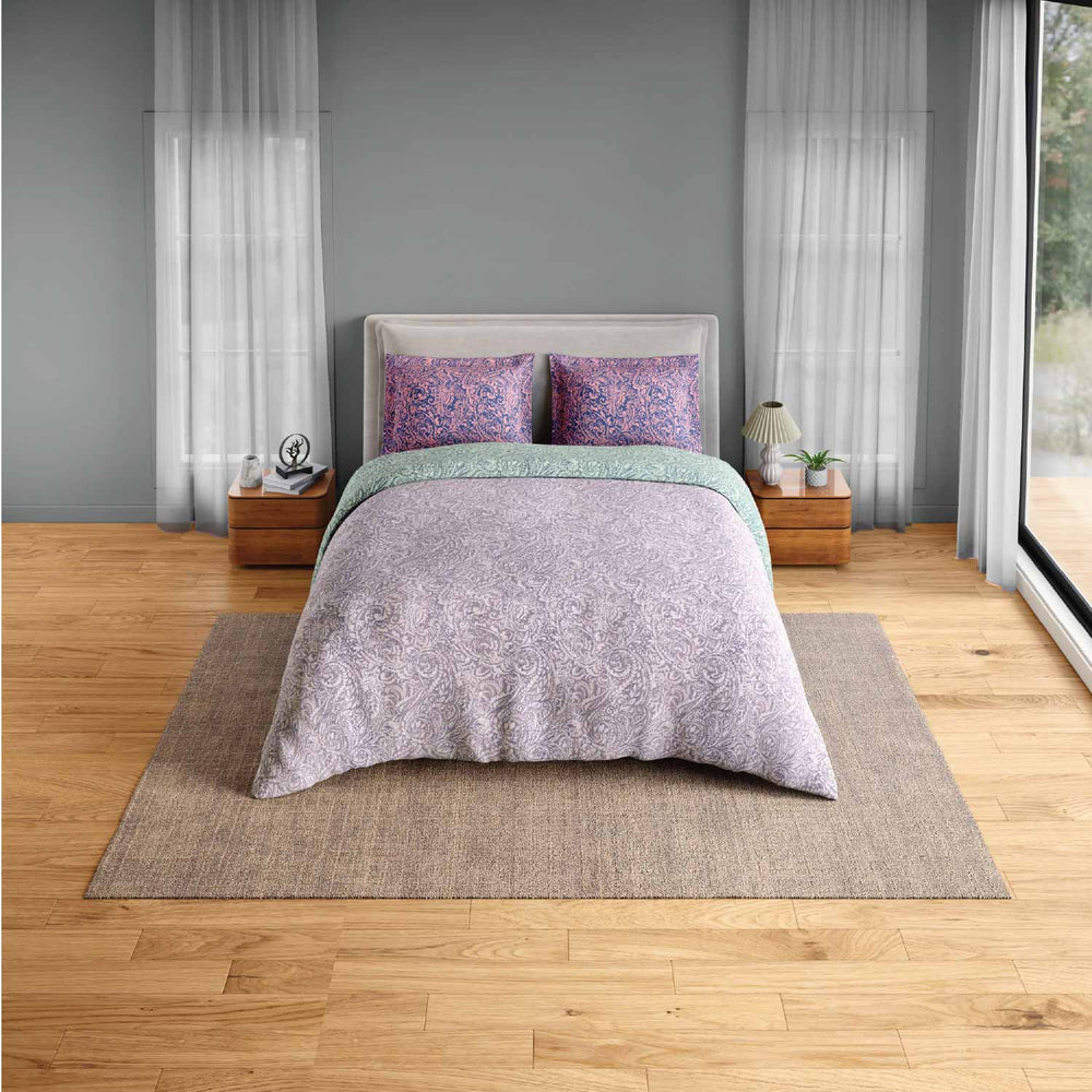 Spaces Fiora 100% Cotton 144 TC Percale Fioral Large Bedsheet with 2 Pillow Covers - 274 x 274 cm, Light Violet