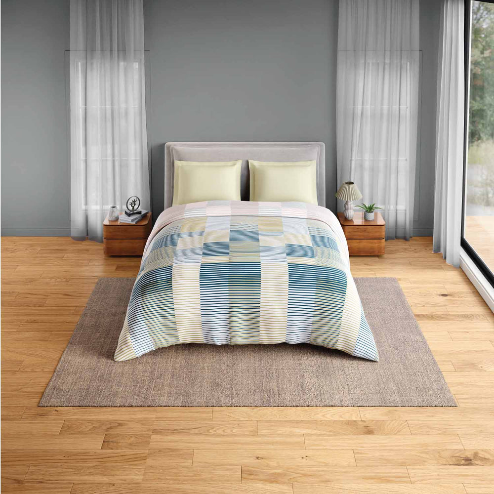 Spaces Fiora 100% Cotton 144 TC Geometric Double Quilt - 88 x 106 Inches, Light Yellow