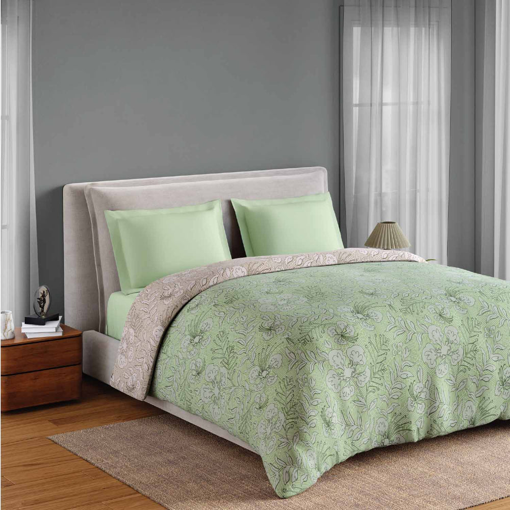 Spaces Fiora 100% Cotton 144 TC Floral Double Quilt - 88 x 106 Inches, Light Green