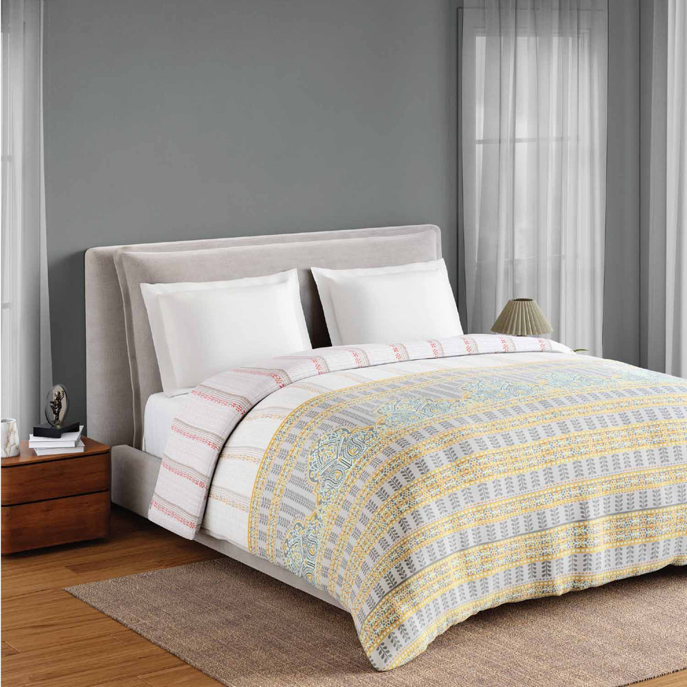 Spaces Fiora 100% Cotton 144 TC Ornate Double Quilt - 88 x 106 Inches, Light Grey
