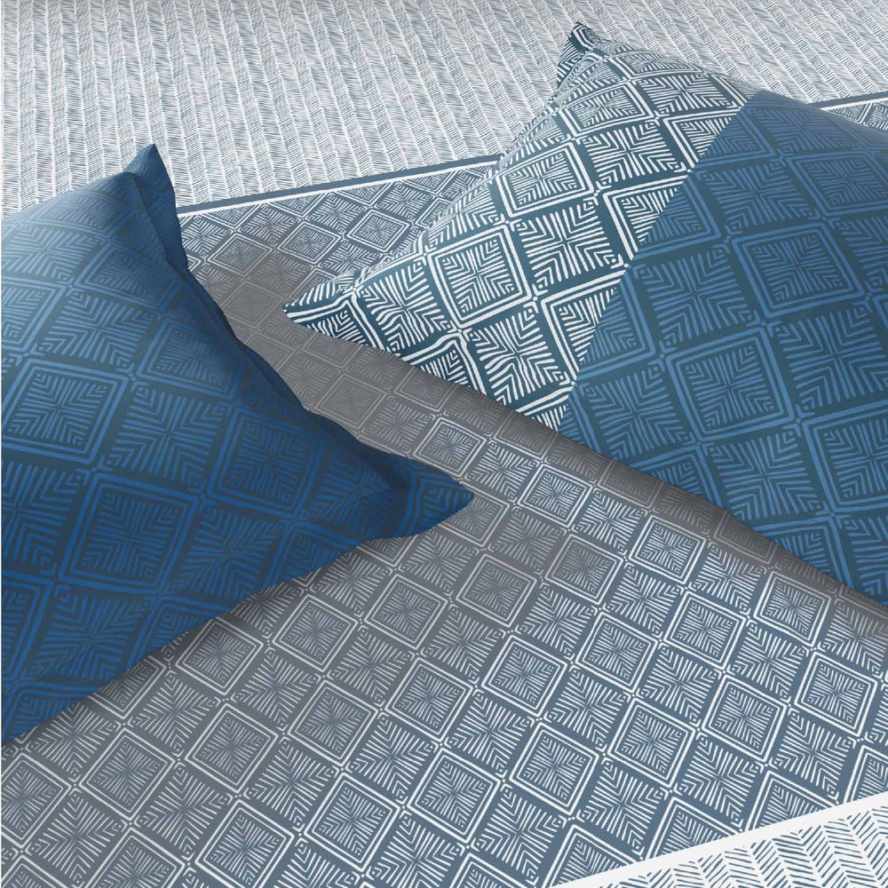 Spaces Fiora 100% Cotton 144 TC Geometric Fitted King Bedsheet with 2 Pillow Covers - 72 x 78 Inches, Dark Blue