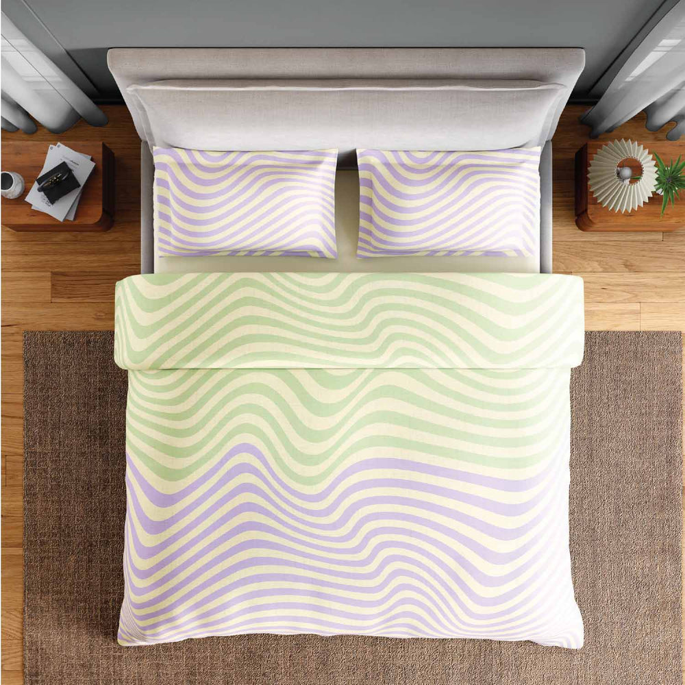 Spaces Neo Paradox 100% Cotton 152 TC Percale Geometric Large Bedsheet with 2 Pillow Covers - 274 x 274 cm, Light Green