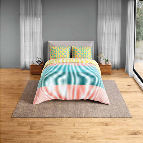 Spaces Neo Paradox 100% Cotton 152 TC Percale Geometric Large Bedsheet with 2 Pillow Covers - 274 x 274 cm, Coral
