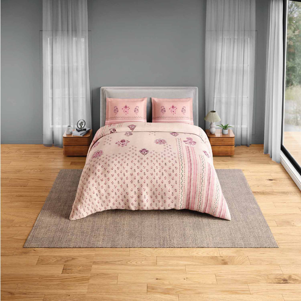 Spaces Neo Chaap 100% Cotton 152 TC Percale Fioral Large Bedsheet with 2 Pillow Covers - 274 x 274 cm, Light Blush