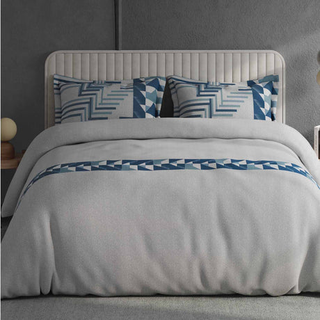 Spaces Avaris Structure Geometric 100% Cotton 210 TC Double Bedsheet with 2 Pillow Covers - 274 x 274 cm, Light Grey
