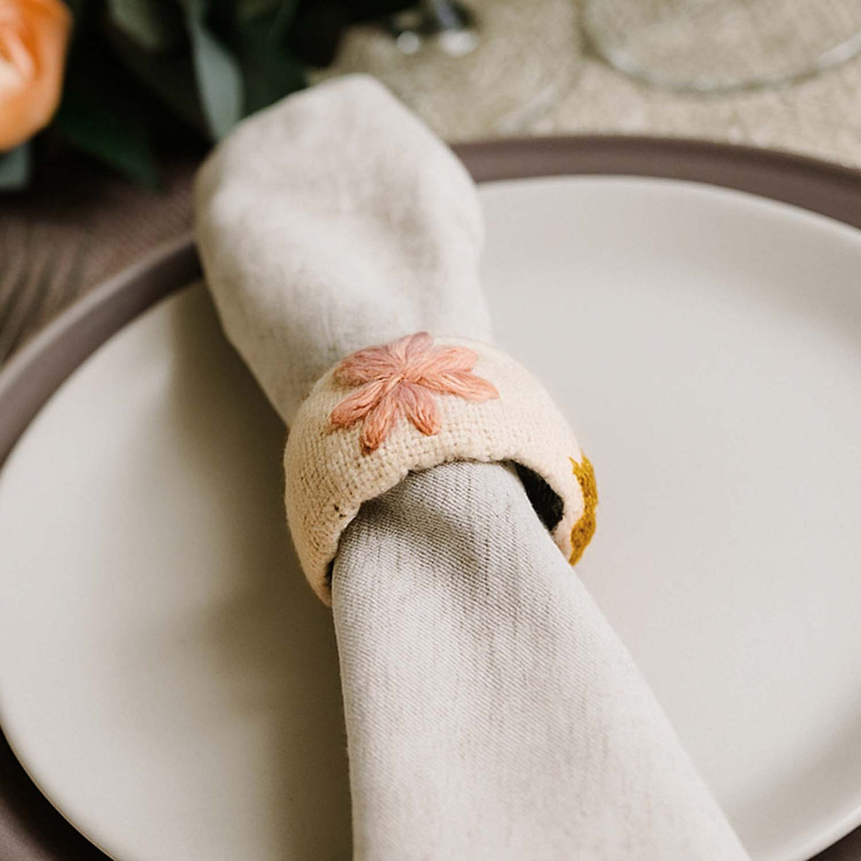 Floral Embroidery Napkin Rings Set of 4- Beige & Green