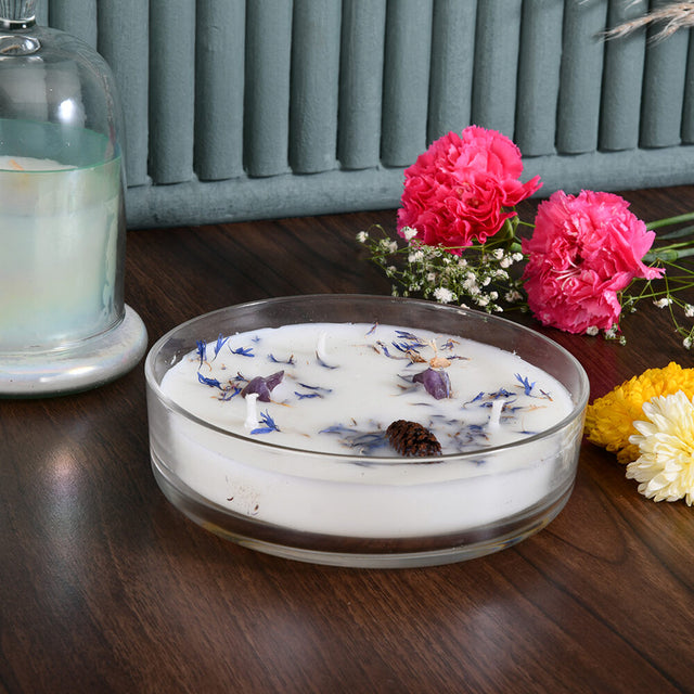 Nilkamal Arias by Lara Dutta Fresh Bergamot and Oud Water Scented Bowl Candle (White)