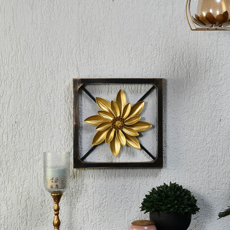 Nilkamal Floral Plaque Frame Wall Decor (Gold)