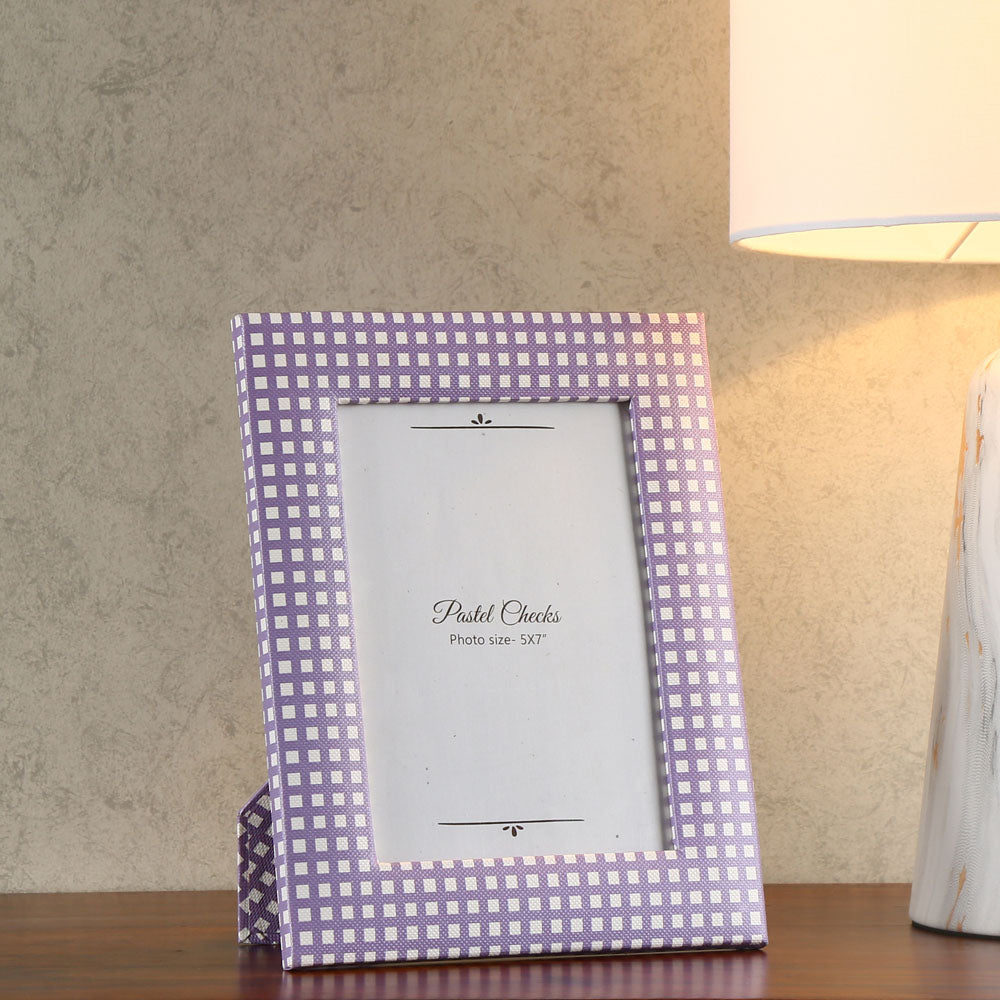 Nilkamal Checkered Table Photo Frame (Purple, 5 x 7 Inch)