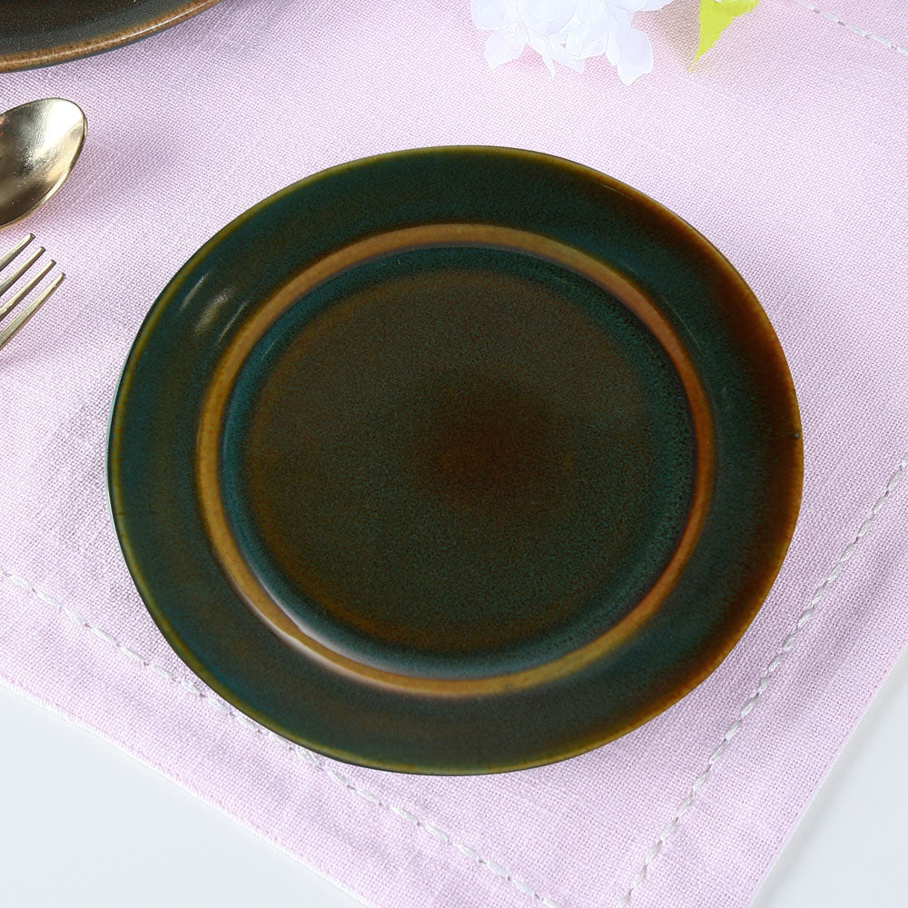 Glaze Quarter Plate- Moss Green