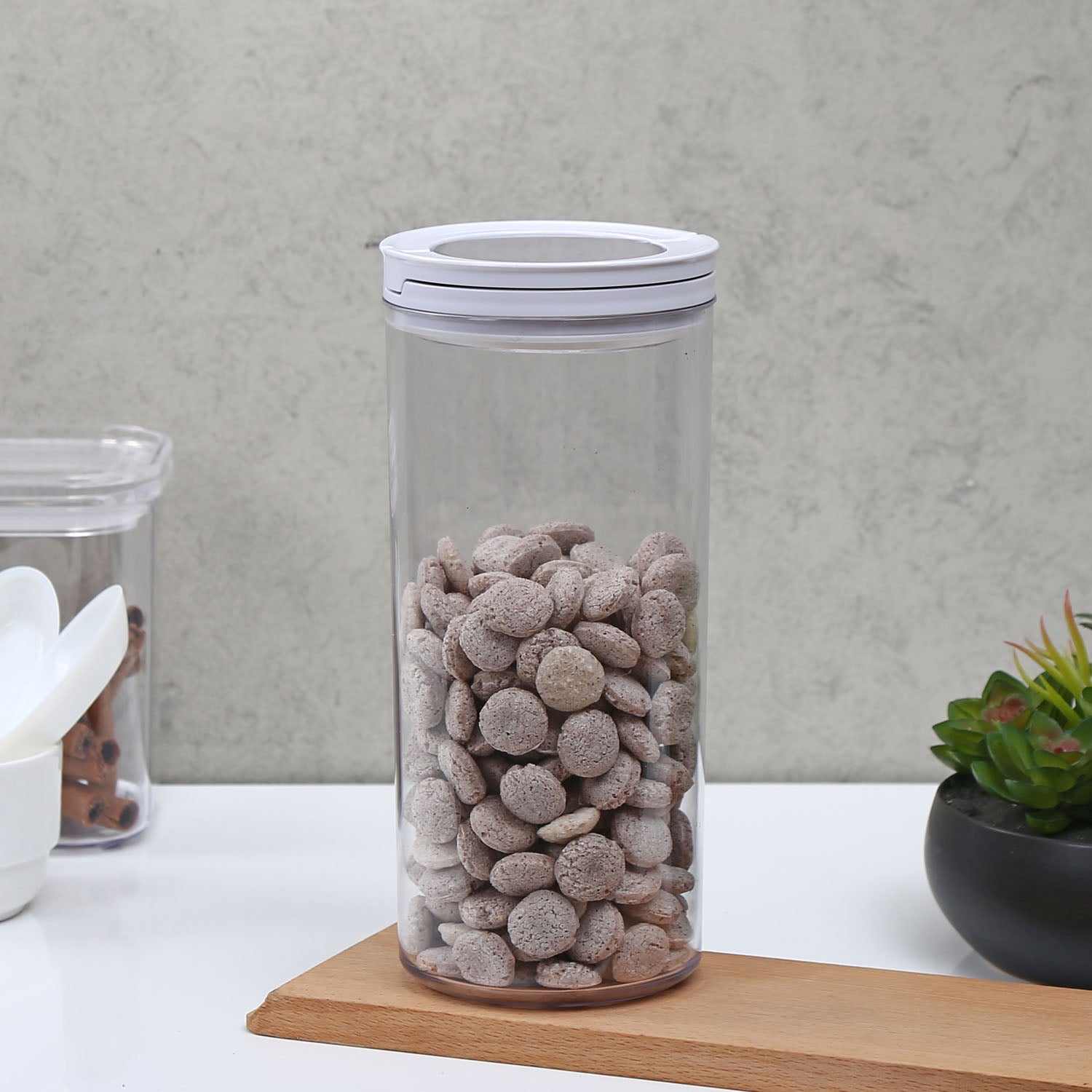 Round Shape 1350 ml Fliplock Canister (Transparent)