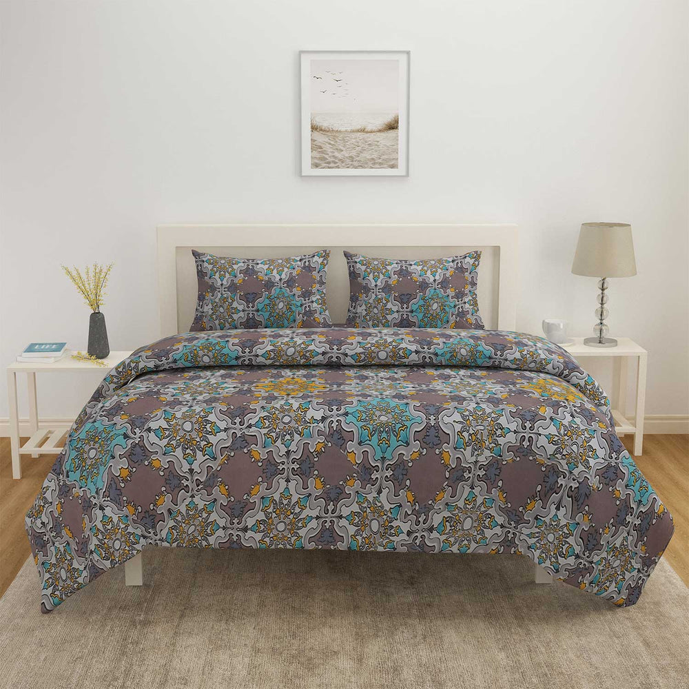 Turkish Stencil Pattern 4 Pieces Polyester Double Bedding Set (Multicolor)