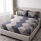 Zigzag Polyester Queen Bedsheet with Pillow Covers- Multicolor