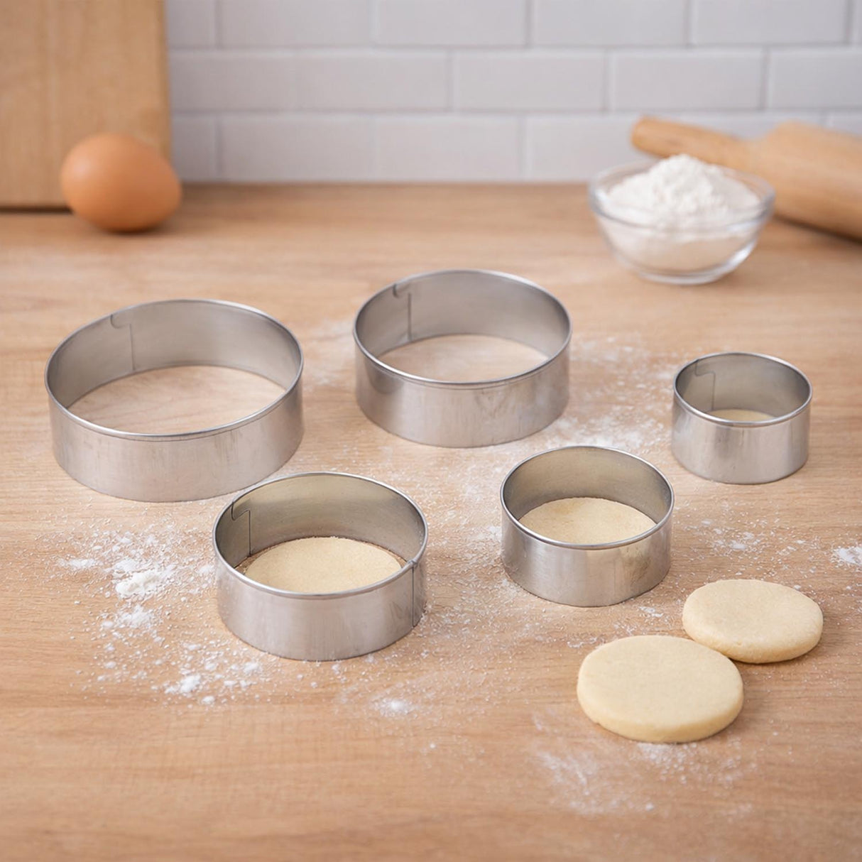 Baker's Secret Stainless Steel Cookie Cutter Set of 5- Silver