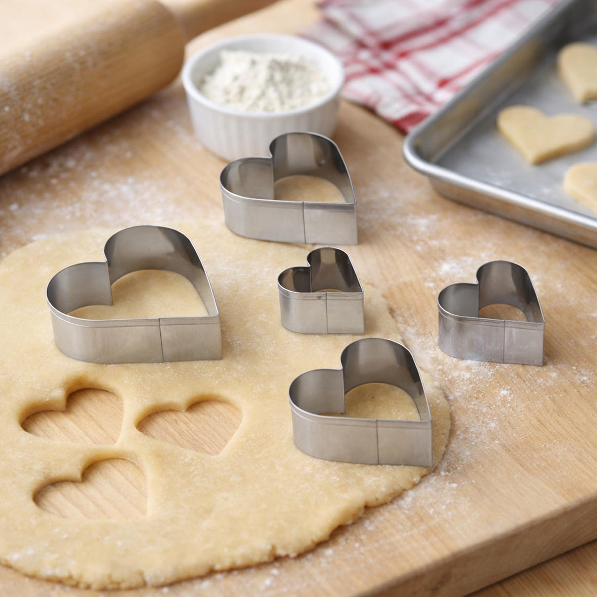 Baker's Secret Stainless Steel Cookie Cutter Set of 5- Silver