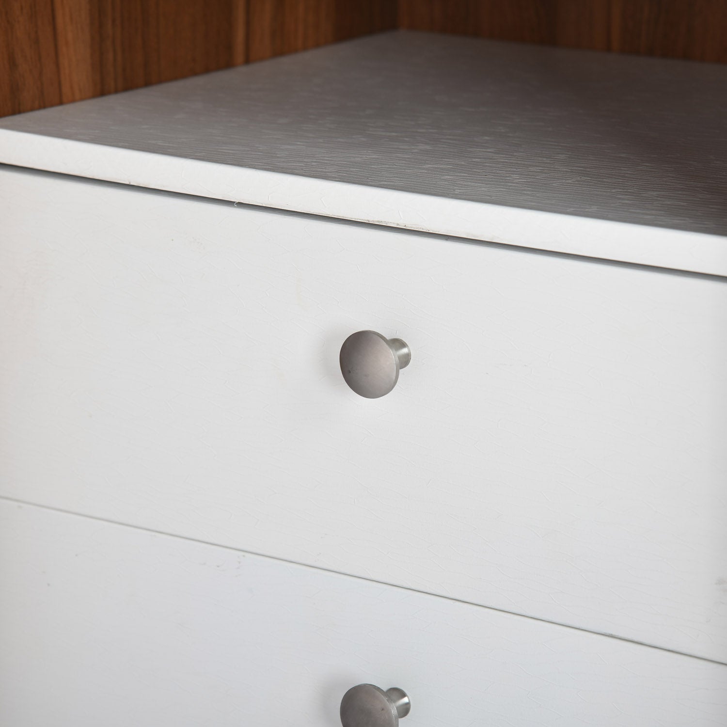 Magnus Dresser with Mirrior and LED Light(Lyon Walnut)