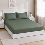 Solid Polyester Queen Bedsheet with 2 Pillow Covers- Green