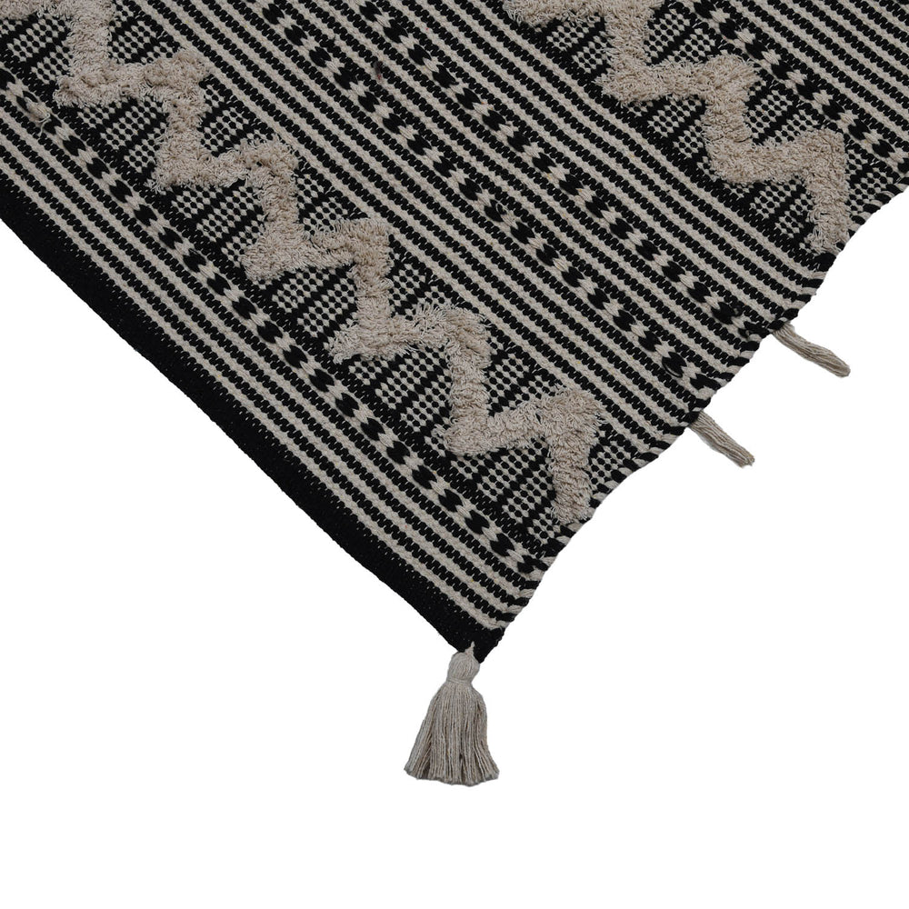 Zigzag Cotton 120 x 180 cm Rug- Black & White
