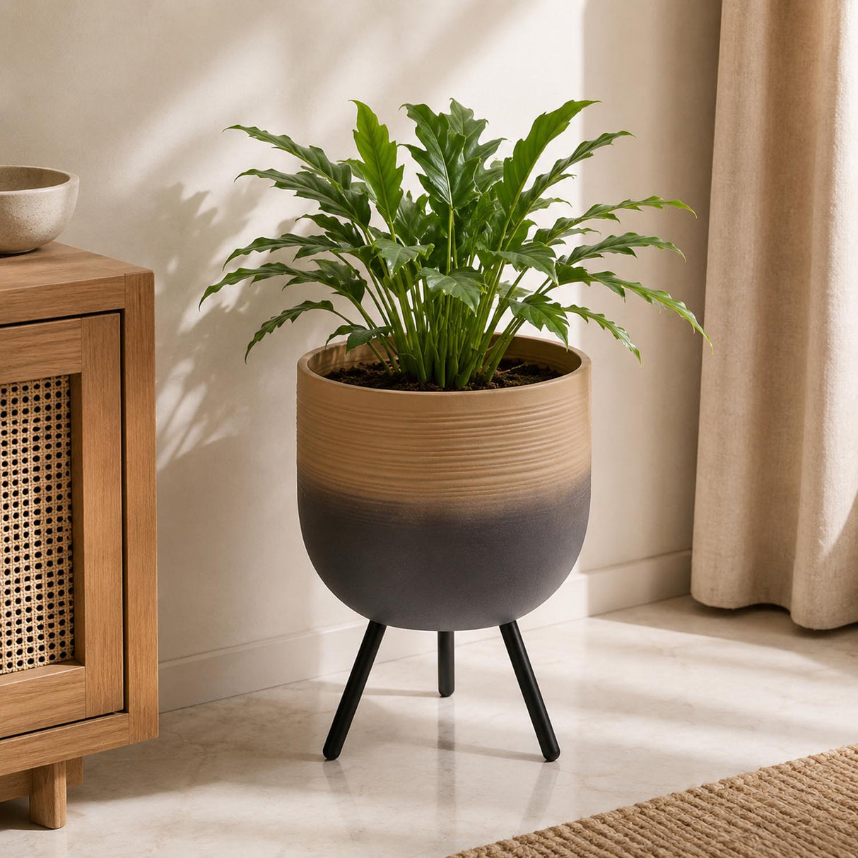 Ombre Metal Trio Stand Planter- Beige