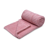 Jacquard Geometric Polyester Single Blanket- Pink
