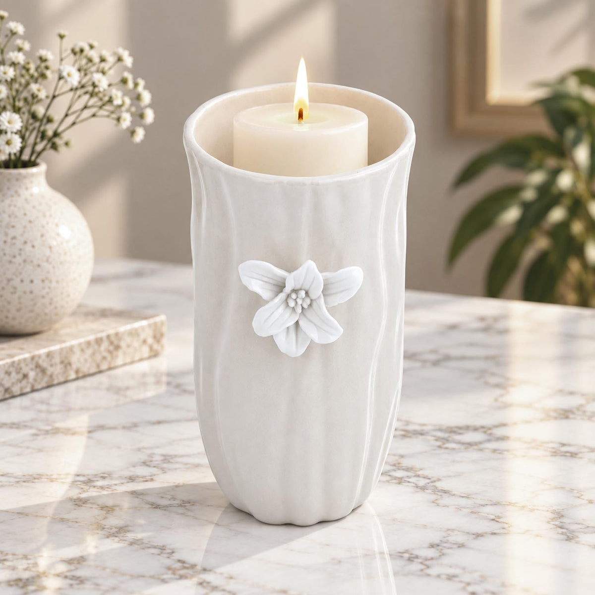 Elan Flora Oval Lily Candle Holder- Cream & White, Medium