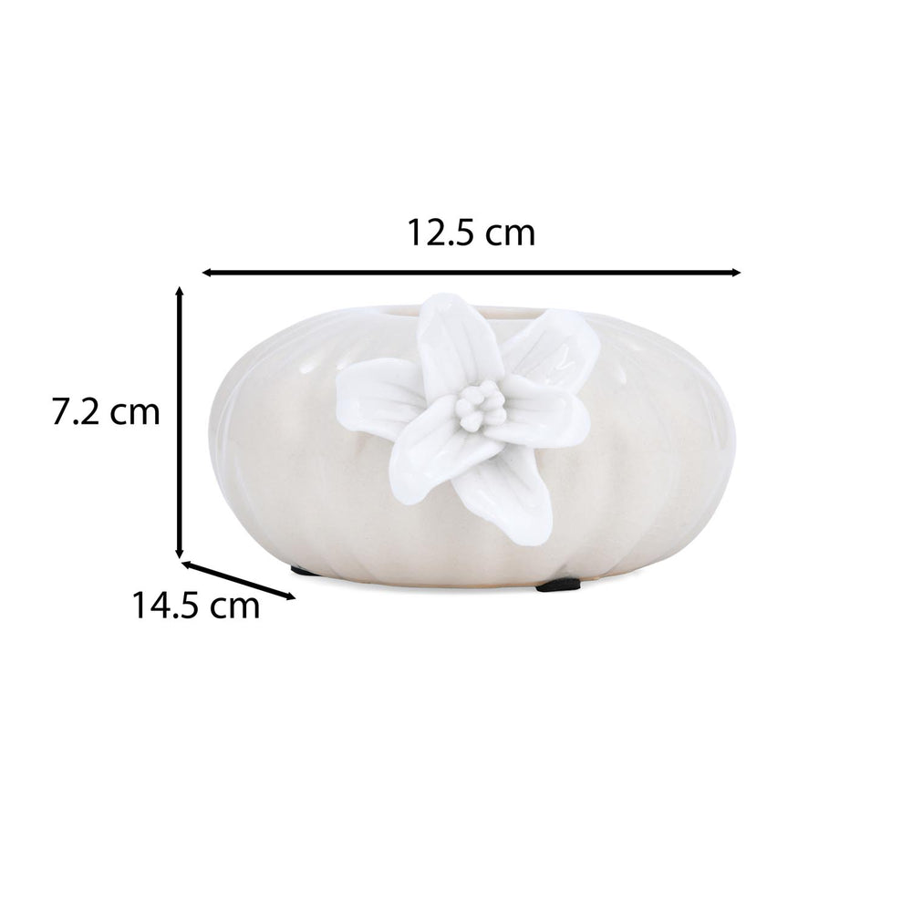 Elan Flora Pebble Lily Votive - Cream & White